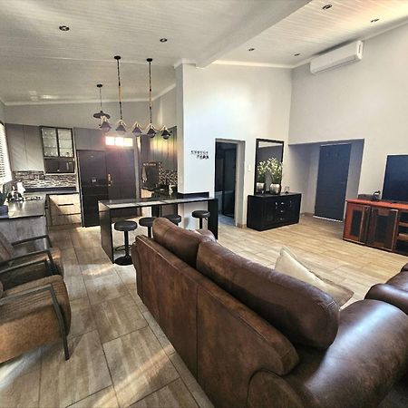 De Oude Sleeper Inn 3 Кимберли Экстерьер фото